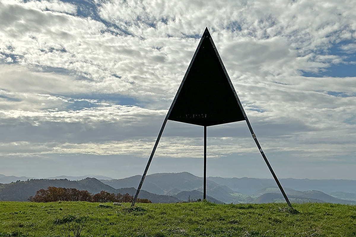 At the Fog Line in the Swiss Jura (20)